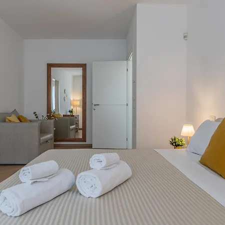 Juliet's Dream - Center *