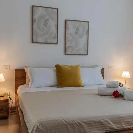 Juliet's Dream - Center Apartment